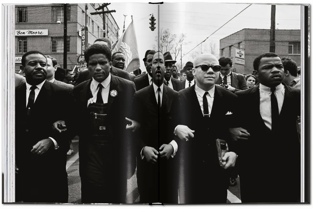 James Baldwin. Steve Schapiro. The Fire Next Time (ENG) - Image 11