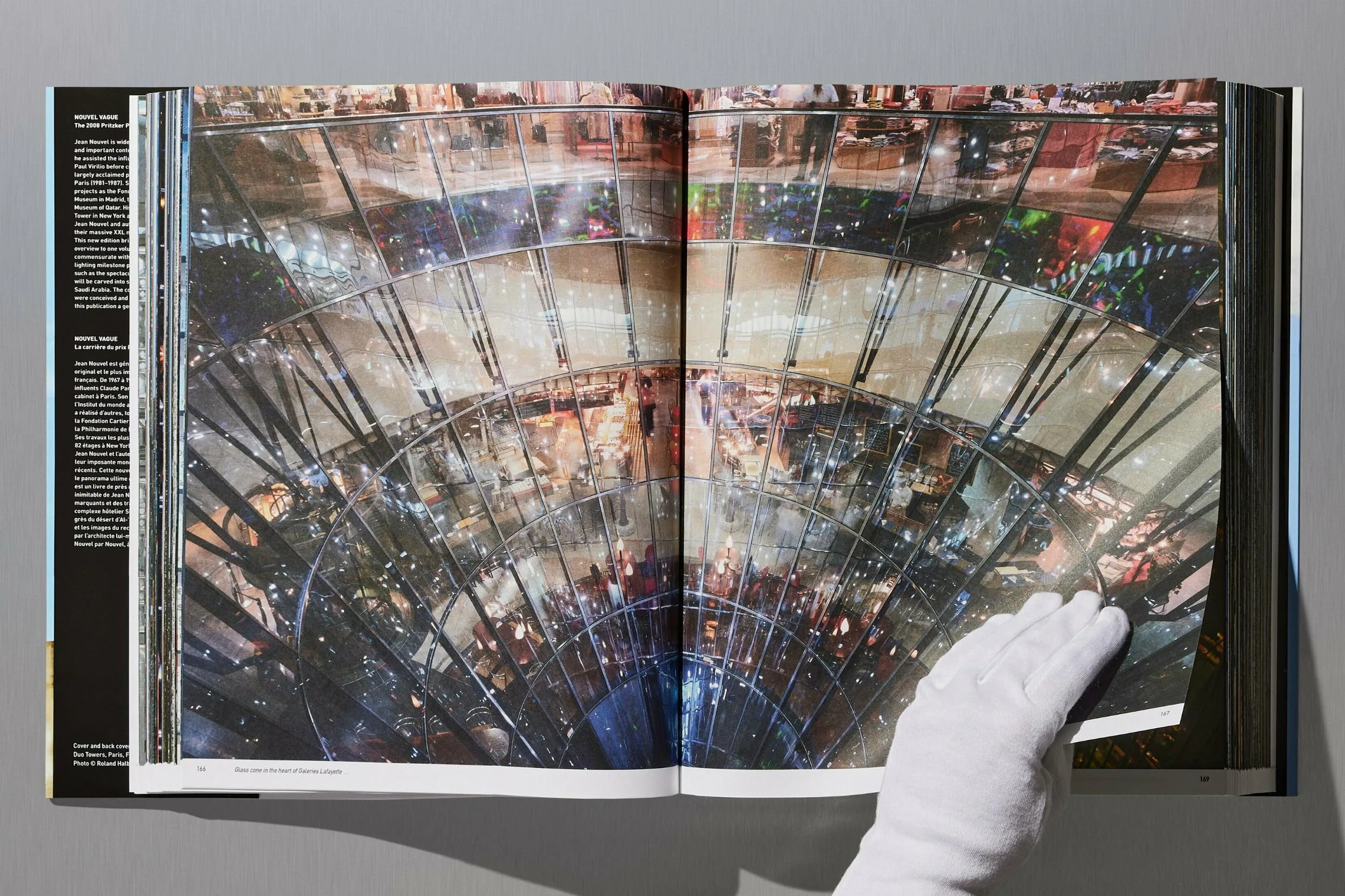 Jean Nouvel by Jean Nouvel. 1981–2022 (FR, ENG) - Image 7