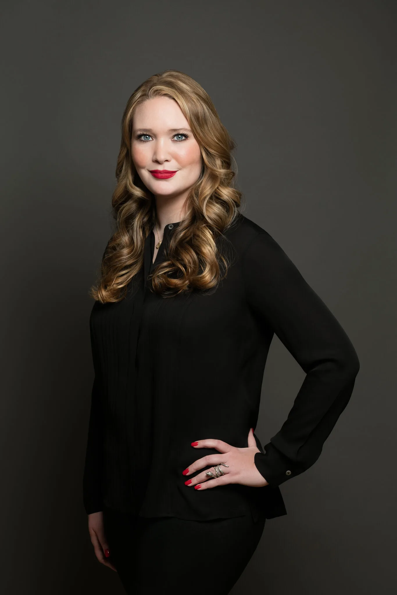 Foto do autor Sarah J. Maas