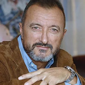 Fotografia do autor Arturo Perez-Reverte