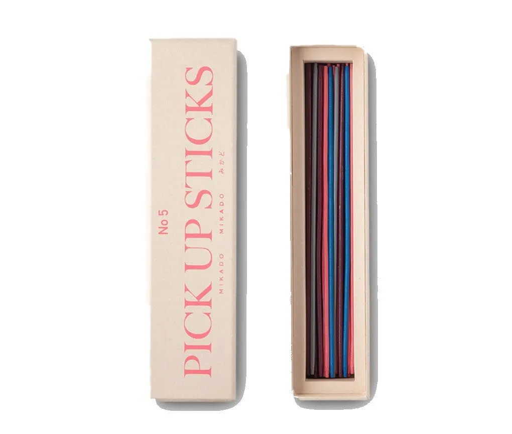 Capa do livro Printworks Clássico Pick Up Sticks Bege