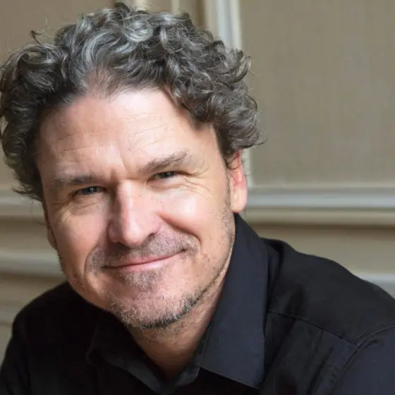 Dave Eggers
