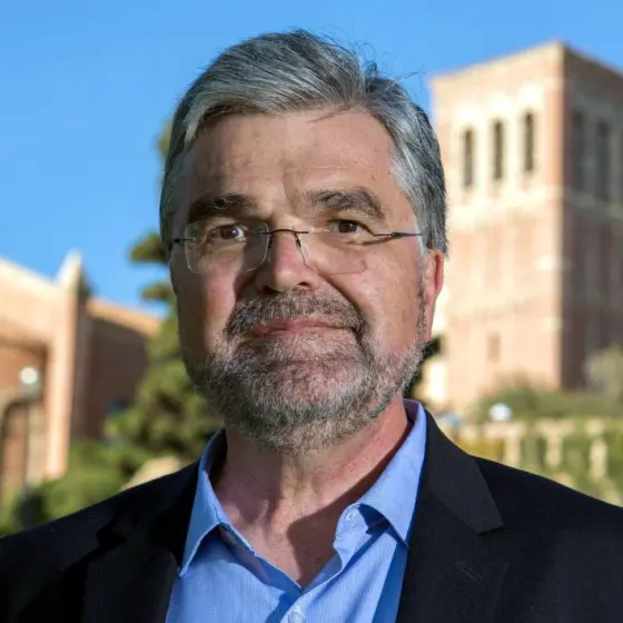 Emeran Mayer