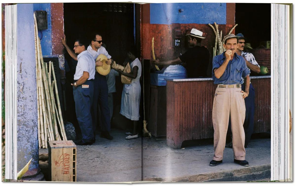 Lee Lockwood. Castro's Cuba. 1959–1969. 45th Ed. (ENG); ISBN: 9783754401286