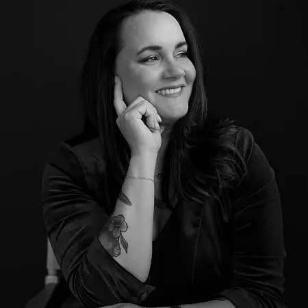 Sara Cate